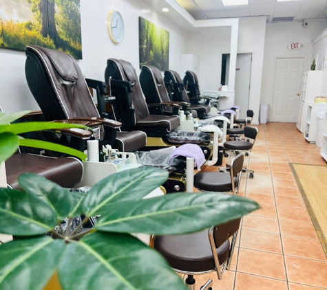 Yooyoo Nail Spa - Mount Kisco, NY