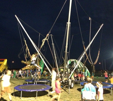 Game World Event Service - Saint Charles, MO. Bungee trampoline rental