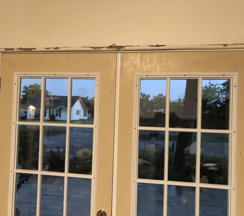 Cross R's Construction - Wichita Falls, TX. Top of door was left unfinished!  Workman told us that LB would call us the next day and haven’t heard from anyone!