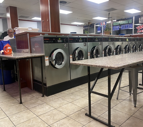 Pals Laundromat - Mountain View, CA