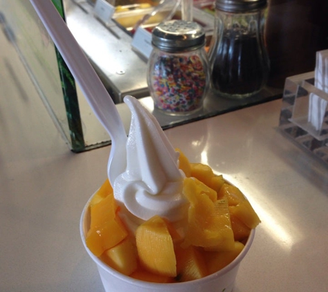 Pinkberry - Elk Grove, CA