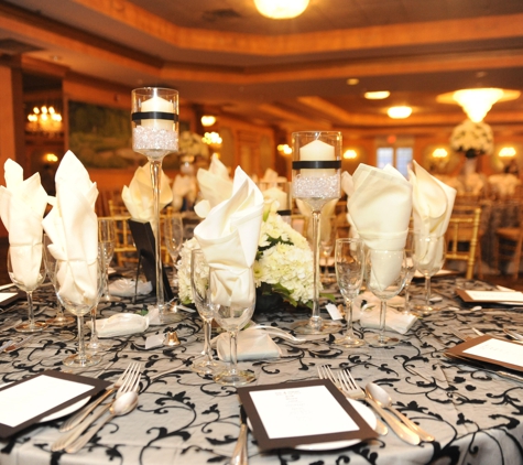 La Reggia Restaurant and Banquets - Secaucus, NJ