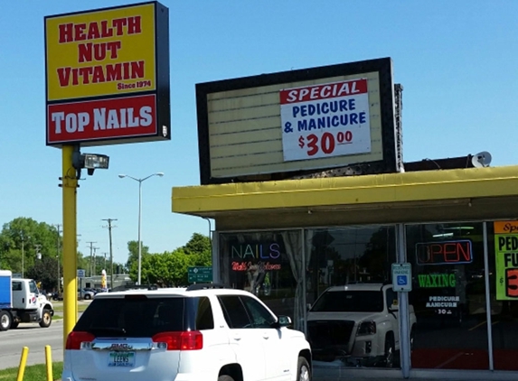 A Health Nut Vitamin - Roseville, MI