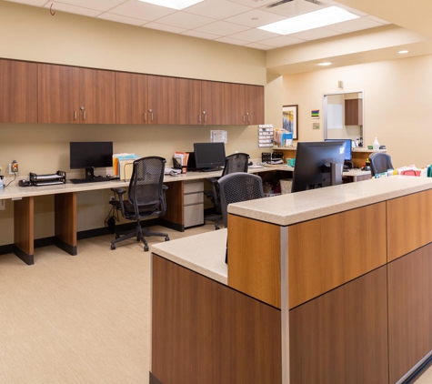 Memorial Hermann 24-Hour Emergency Room at Convenient Care Center in Greater Heights - Houston, TX