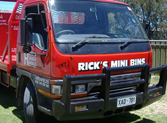 Rick's Rubbish Removals Pty Ltd - Green Fields, SA
