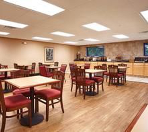 Best Western Plus Sebastian Hotel & Suites - Sebastian, FL