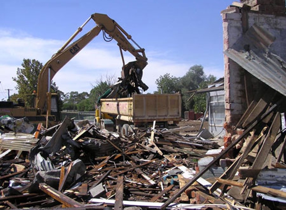 Riverina Crane Services Pty Ltd - Moorong, NSW