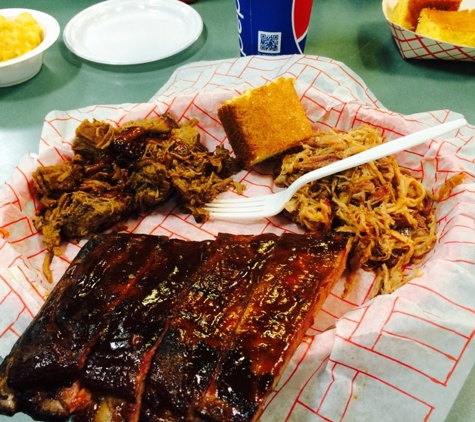 Local Smoke BBQ - Neptune, NJ