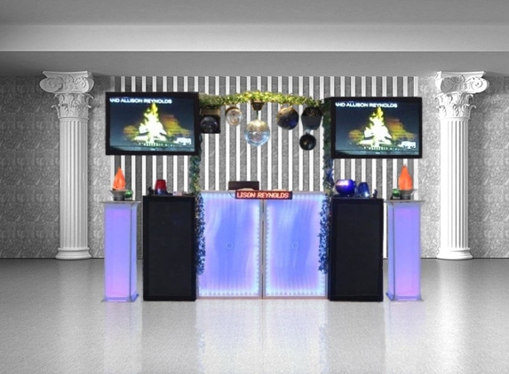 A First Class DJ & Karaoke Service - Willard, OH