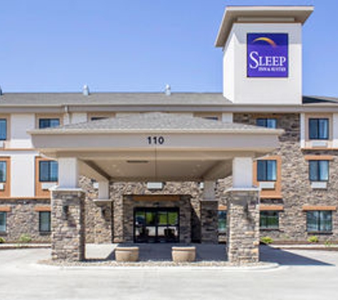 Sleep Inn & Suites West Des Moines Near Jordan Creek - West Des Moines, IA