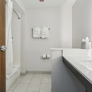 Holiday Inn Express & Suites Bensenville - O'Hare by IHG - Hotels