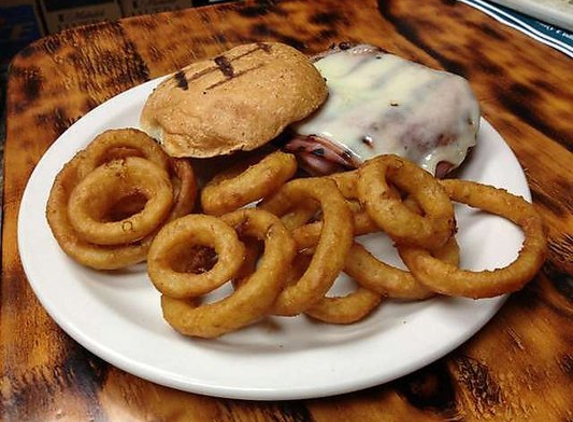 Brewster's Restaurant - Chalmette, LA