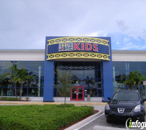 Rooms To Go - Pembroke Pines, FL