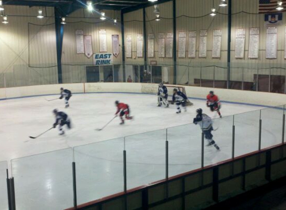 Metro Ice Sports Facility - Urbandale, IA