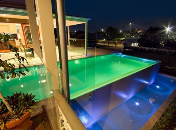 Norfolk Pools