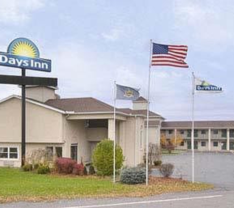 Days Inn - Weedsport, NY