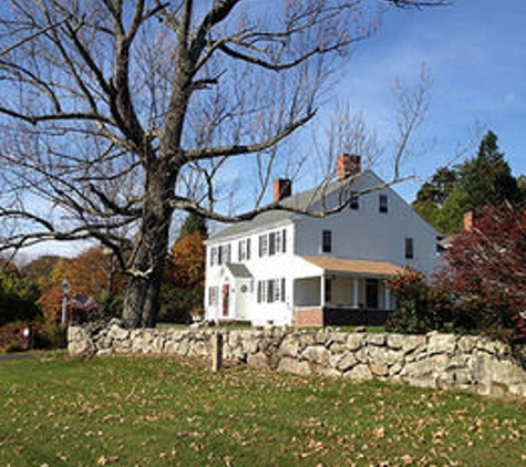 Stephen Clay Homestead Bed and Breakfast - Candia, NH