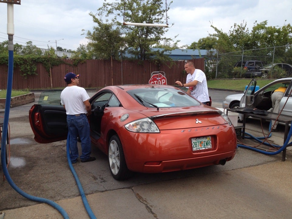 Smith Brothers Car Wash & Express Lube - Nashville, TN 37210