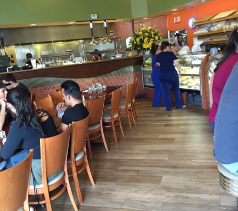Islas Canarias Restaurant & Bakery Cafe - Miami, FL