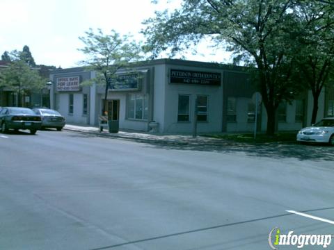 Peterson Jr, Robert M, DDS 747 Devon Ave, Park Ridge, IL 60068 | SuperPages