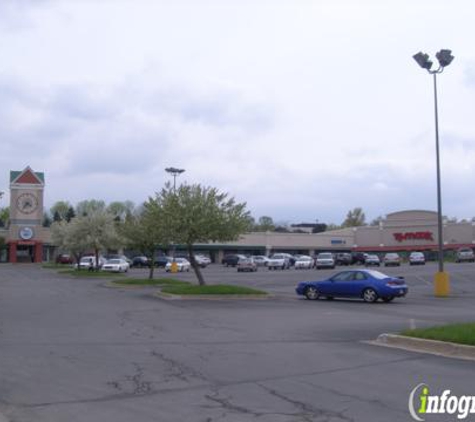 Waterfront Seafood Restaurant - West Des Moines, IA