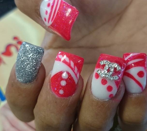 Suni Nails Spa - Tyler, TX