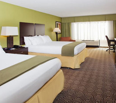 Holiday Inn Express & Suites Rome - Rome, GA