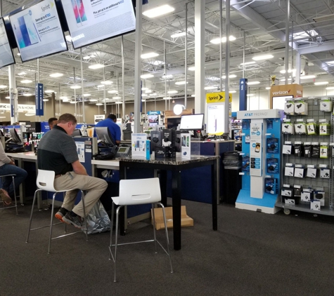 Best Buy - Newark, DE