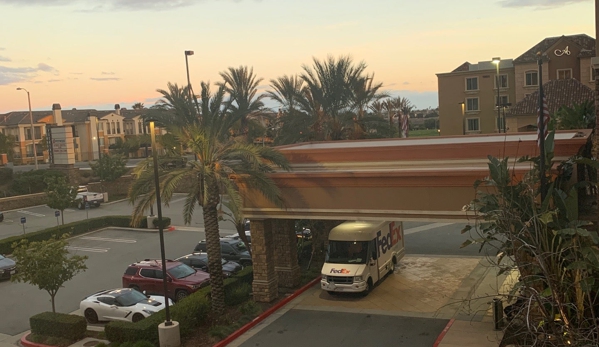 Hampton Inn & Suites Moreno Valley - Moreno Valley, CA