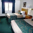 Oak Tree Inn - Motels