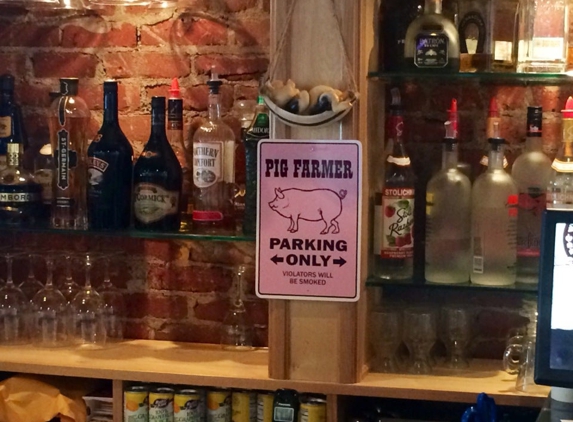 Happy Pig Cafe - Pensacola, FL