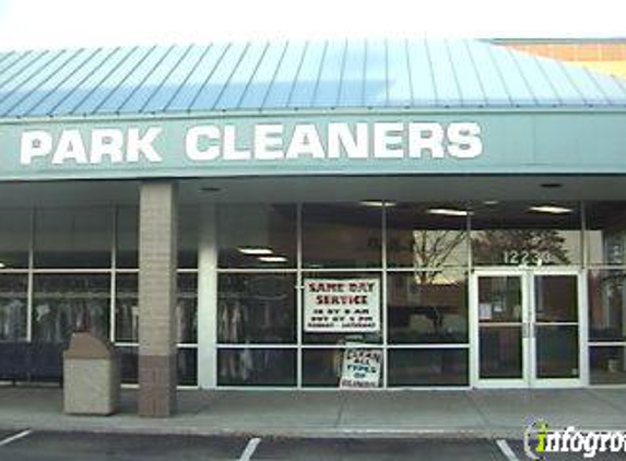 Oak Park Cleaners - Lenexa, KS