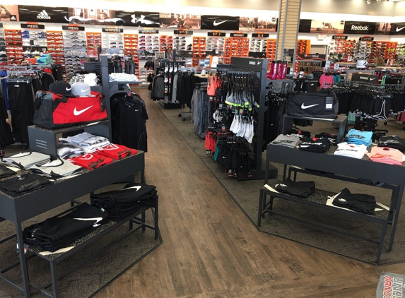 Hibbett Sports - Grand Island, NE