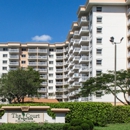 Court At Palm-Aire