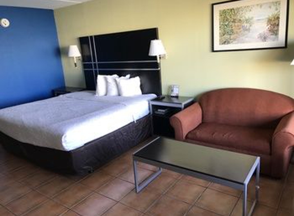 Econo Lodge - South Padre Island, TX