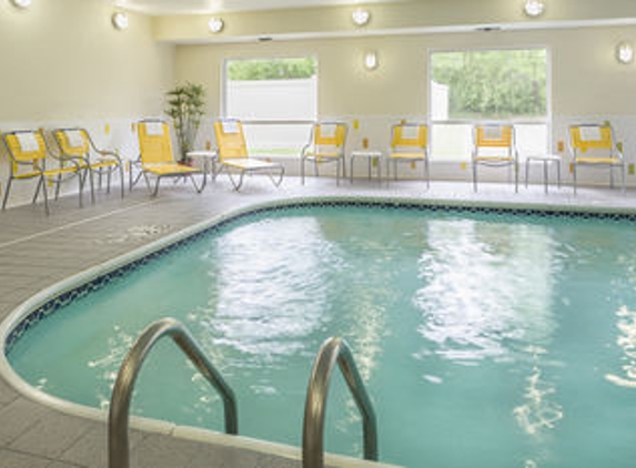 Fairfield Inn & Suites - Jackson, MI