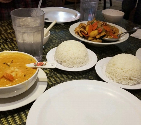 Chao Praya Thai Cuisine - Bullhead City, AZ