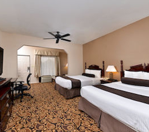 Mockingbird Inn & Suites - Monroeville, AL