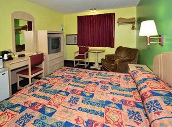 Econo Lodge - Beatrice, NE