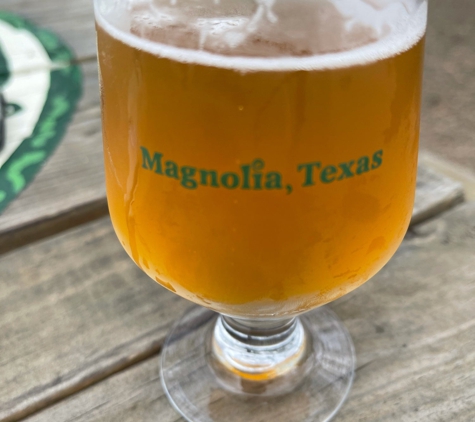 Lone Pint Brewery - Magnolia, TX