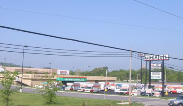 U-Haul Moving & Storage of Hillwood Plaza - Nashville, TN