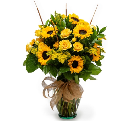 Between Flowers Design - Weston, FL. Sunflower bouquets symbolize happiness, loyalty, and longevity, making them an ideal choice for various celebrations.