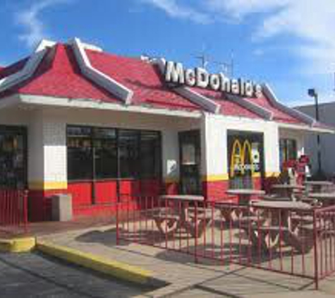 McDonald's - Alexandria, LA. McDonalds