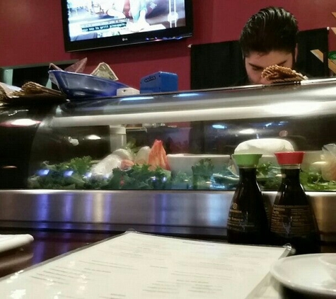 Maki Sushi Bar - Peabody, MA