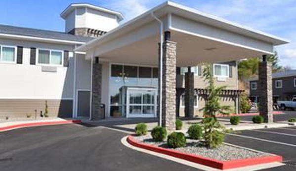 Best Western Plus Vintage Valley Inn - Zillah, WA