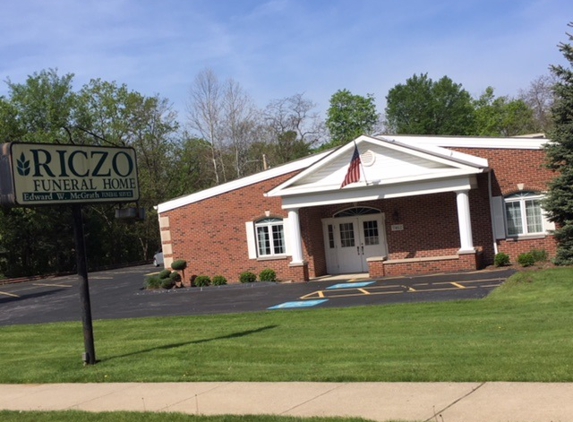 Riczo Funeral Home - Cleveland, OH