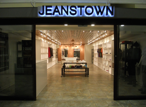 Jeans Town - Peekskill, NY