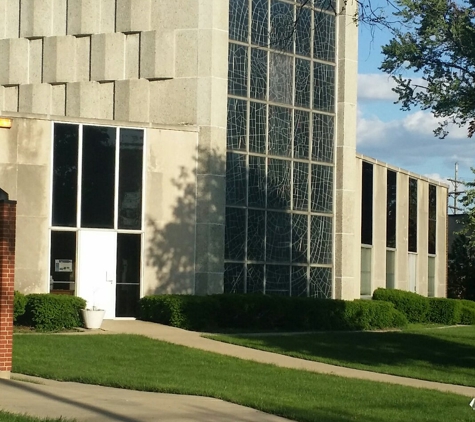 St John Vianney Church - Northlake, IL