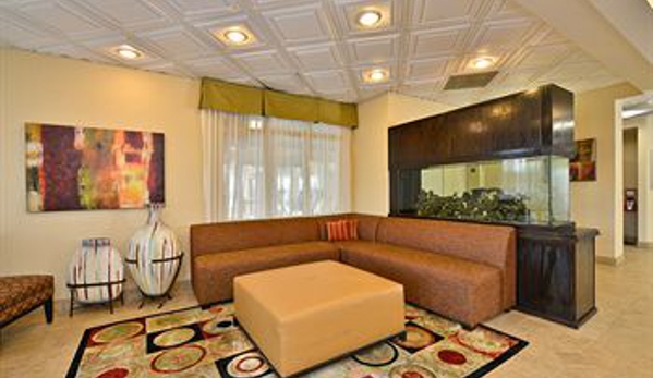 Best Western Knoxville Suites - Downtown - Knoxville, TN