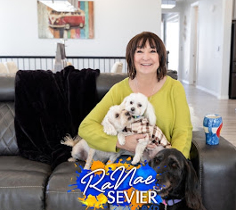 RaNae Sevier. Realtor, Lender